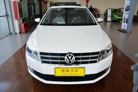 2013款大众朗行1.4T手动豪华型
