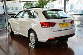 2013款大众朗行1.4T手动豪华型