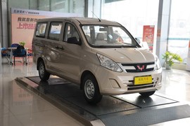 2015款五菱宏光V 1.2L实用型