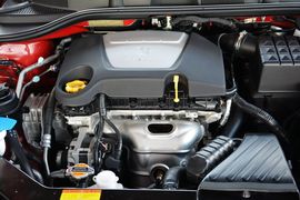 2014款荣威350C 1.5L手自一体迅悦版