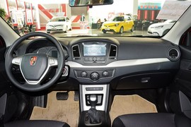 2014款荣威350C 1.5L手自一体迅悦版