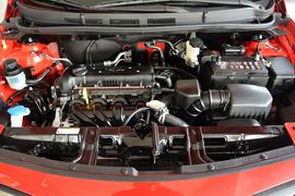 2014款现代瑞纳三厢1.4L自动智能型GLS
