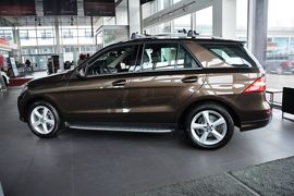 2014款奔驰ML400 4MATIC动感型