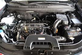 2011款现代悦动1.6L自动豪华型