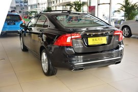 2015款沃尔沃S60L T5智驭版