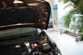 2014款标致408 1.8L自动领先版