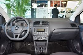 2014款大众POLO 1.4L手动风尚版
