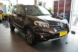 2014款雷诺科雷傲2.5L四驱豪华版