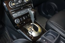 2014款雷诺科雷傲2.5L四驱豪华版