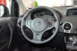 2014款雷诺科雷傲2.5L四驱豪华版