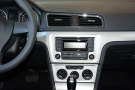 2013款大众朗逸1.4TSI DSG舒适版 改款