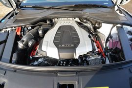 2014款奥迪A8L 45TFSI quattro豪华型