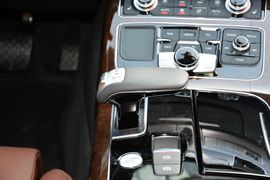 2014款奥迪A8L 45TFSI quattro豪华型