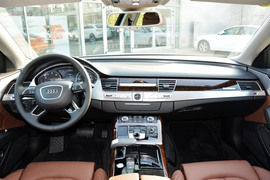 2014款奥迪A8L 45TFSI quattro豪华型