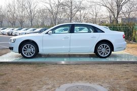 2014款奥迪A8L 45TFSI quattro豪华型