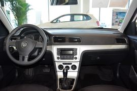 2013款大众朗行1.4TSI DSG舒适版