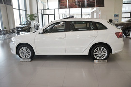 2013款大众朗行1.4TSI DSG舒适版