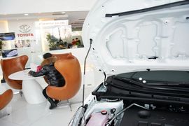 2014款丰田雷凌1.6G-L CVT领先版