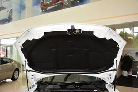 2015款捷豹XJL 2.0T两驱尊享商务版