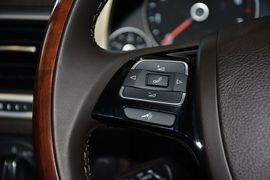 2011款大众途锐3.0TSI舒适型