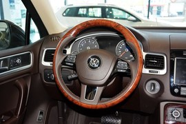 2011款大众途锐3.0TSI舒适型