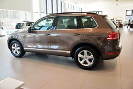 2011款大众途锐3.0TSI舒适型