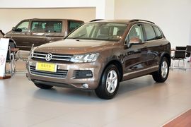 2011款大众途锐3.0TSI舒适型