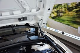 2014款宝马X1 xDrive20i运动设计套装