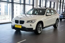 2014款宝马X1 xDrive20i运动设计套装