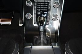 2015款沃尔沃V60 2.0T T5智逸 个性运动版