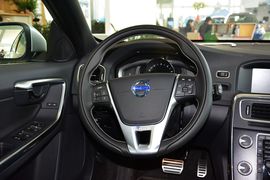 2015款沃尔沃V60 2.0T T5智逸 个性运动版