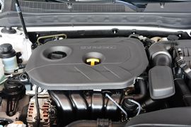 2015款起亚K5 2.0L 自动LUXURY