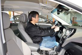 2013款现代格锐3.0L 7座豪华版