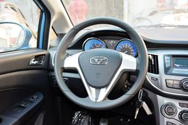 2015款凯翼C3 1.5L手动黄钻型