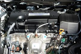 2015款本田思铂睿2.4L豪华版