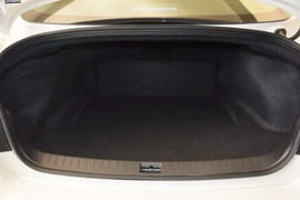 2015款英菲尼迪Q50L 2.0T运动版