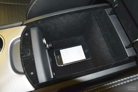 2015款英菲尼迪Q50L 2.0T运动版