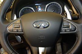 2015款英菲尼迪Q50L 2.0T运动版
