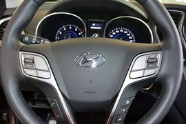 2013款现代格锐3.0L 7座旗舰版