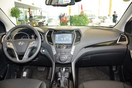 2013款现代格锐3.0L 7座旗舰版