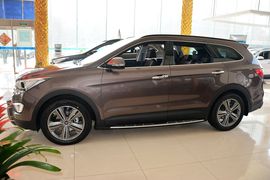 2013款现代格锐3.0L 7座旗舰版
