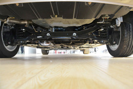 2014款海马福美来M5 1.6L自动舒适型