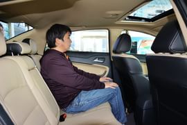 2014款海马福美来M5 1.6L自动舒适型