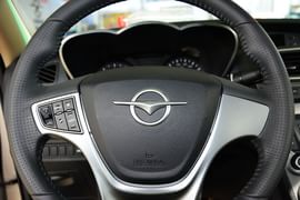 2014款海马福美来M5 1.6L自动舒适型