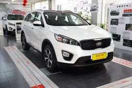 2015款起亚索兰托L 2.4L GDI汽油4WD运动版7座
