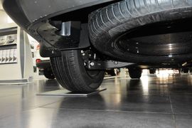 2015款索兰托L 2.0T GDI汽油4WD尊贵版7座