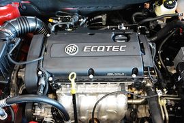 2014款别克英朗XT 1.6L自动时尚型