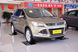 2015款福特翼虎2.0L GTDi四驱运动型