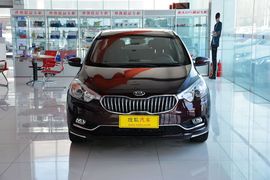 2015款起亚K3 1.6L手动GLS