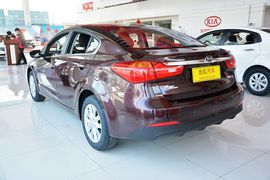 2015款起亚K3 1.6L手动GLS